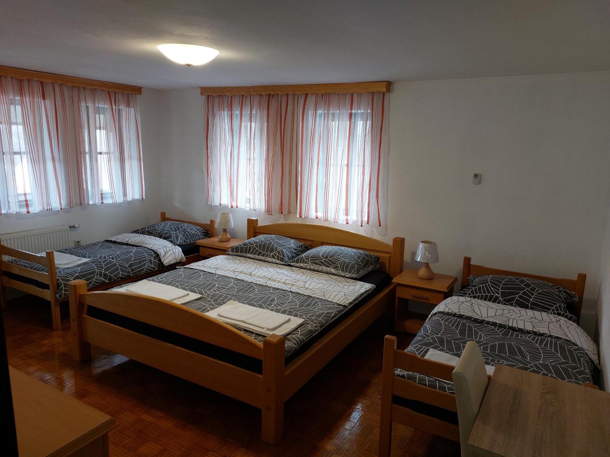 Panorama Travnik Aparthotel ห้อง รูปภาพ