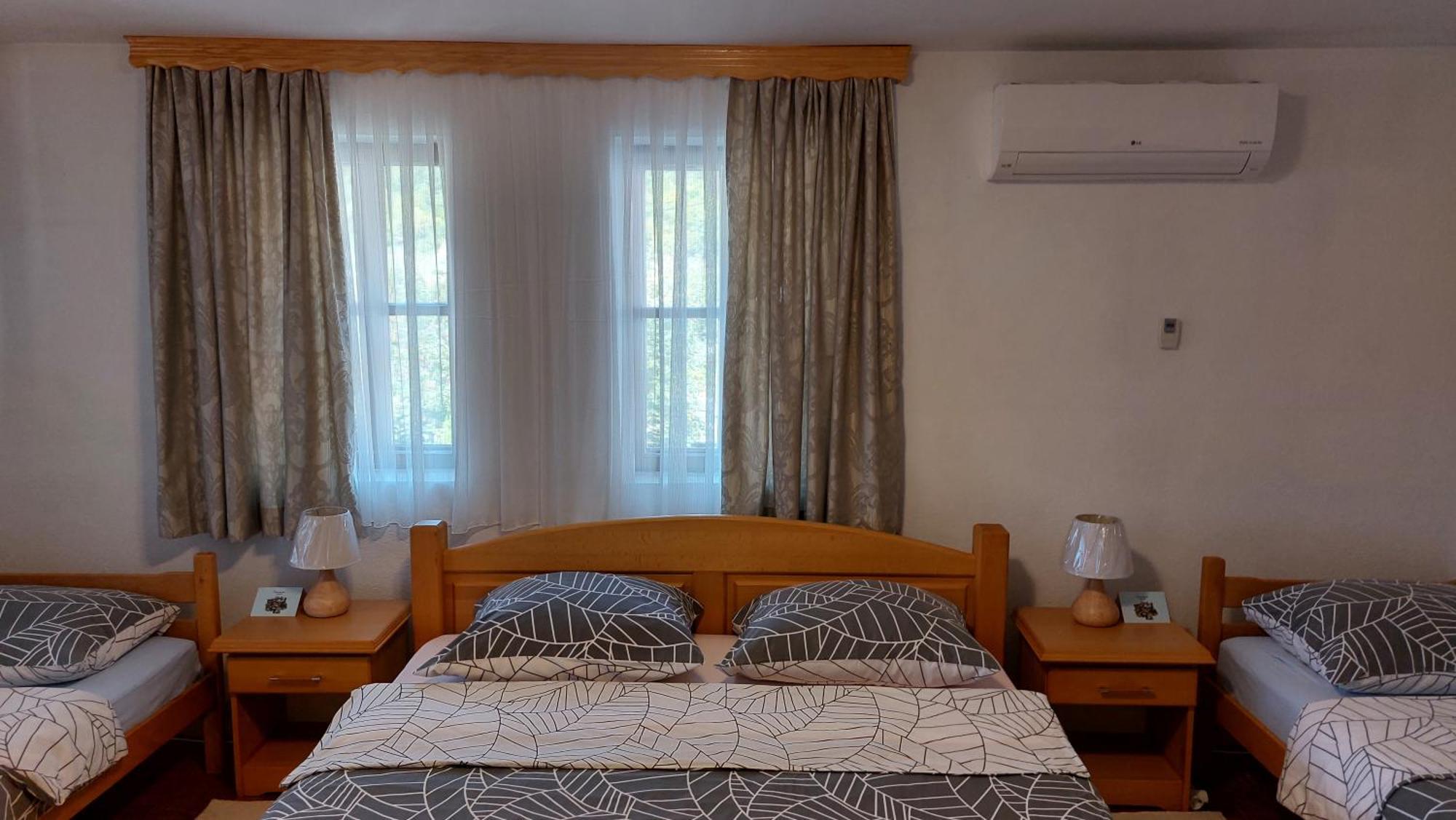 Panorama Travnik Aparthotel ภายนอก รูปภาพ