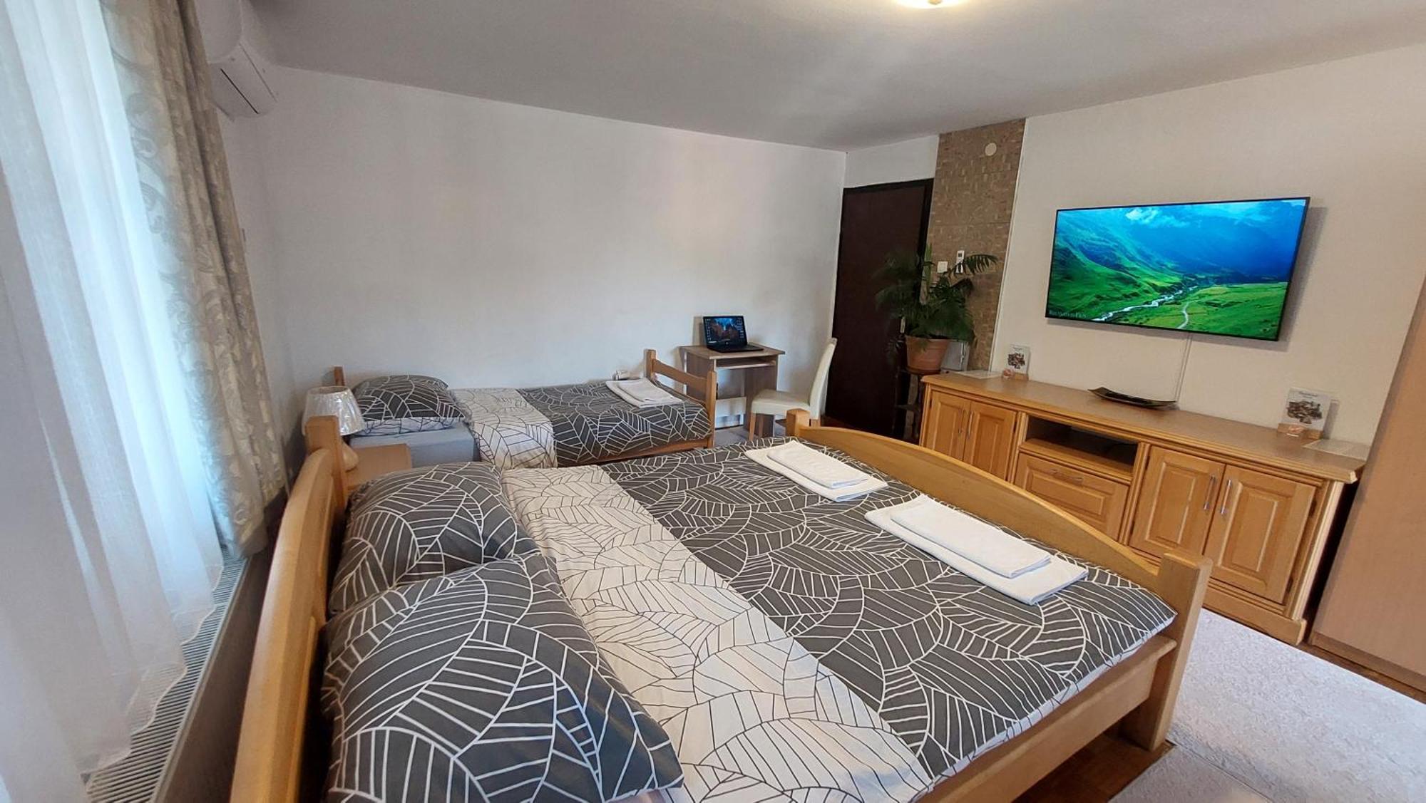 Panorama Travnik Aparthotel ภายนอก รูปภาพ