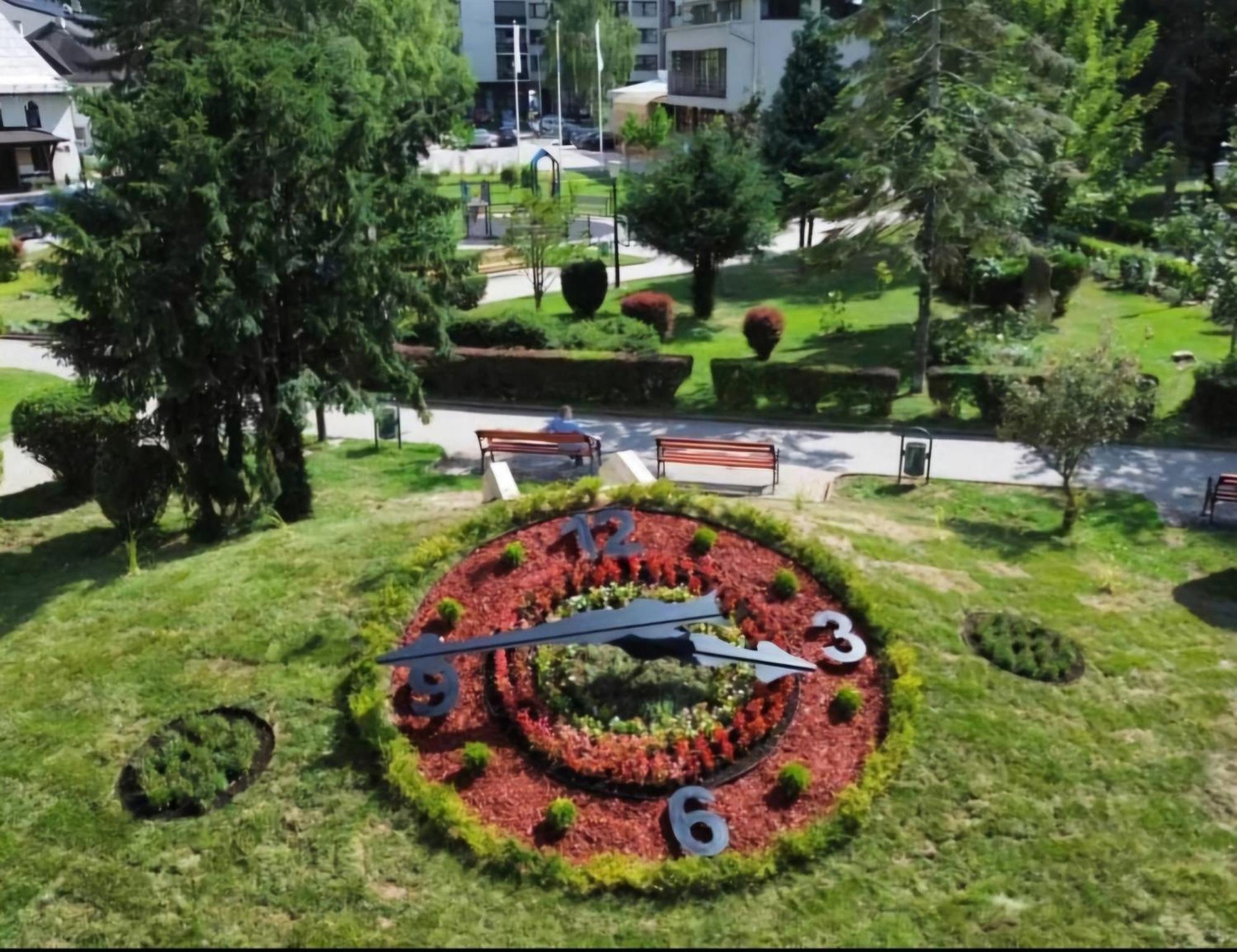 Panorama Travnik Aparthotel ภายนอก รูปภาพ