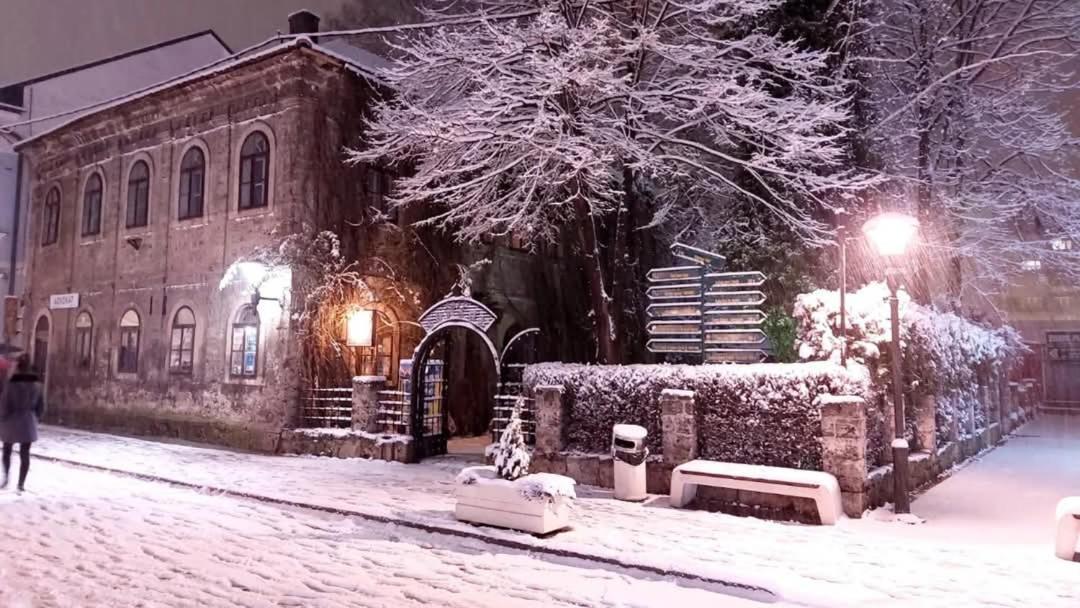 Panorama Travnik Aparthotel ภายนอก รูปภาพ